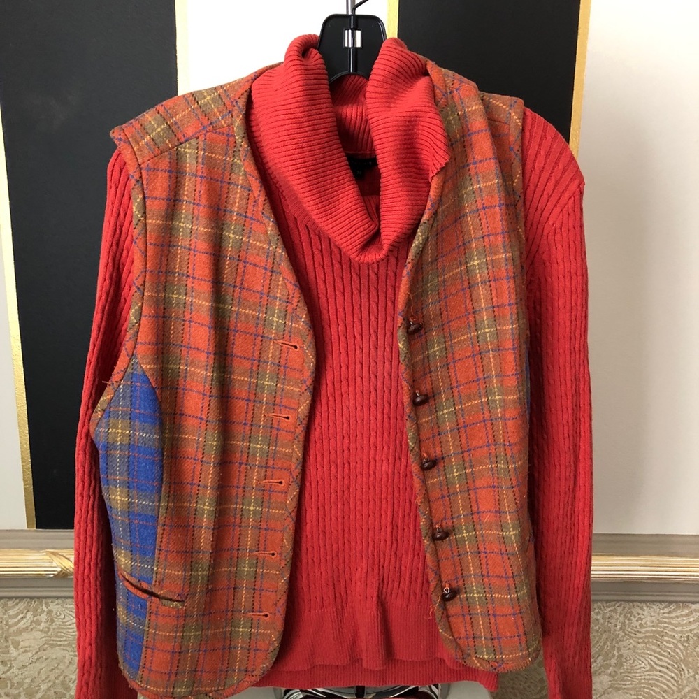 Jeanne Pierre M turtleneck, LizSport 10 vest